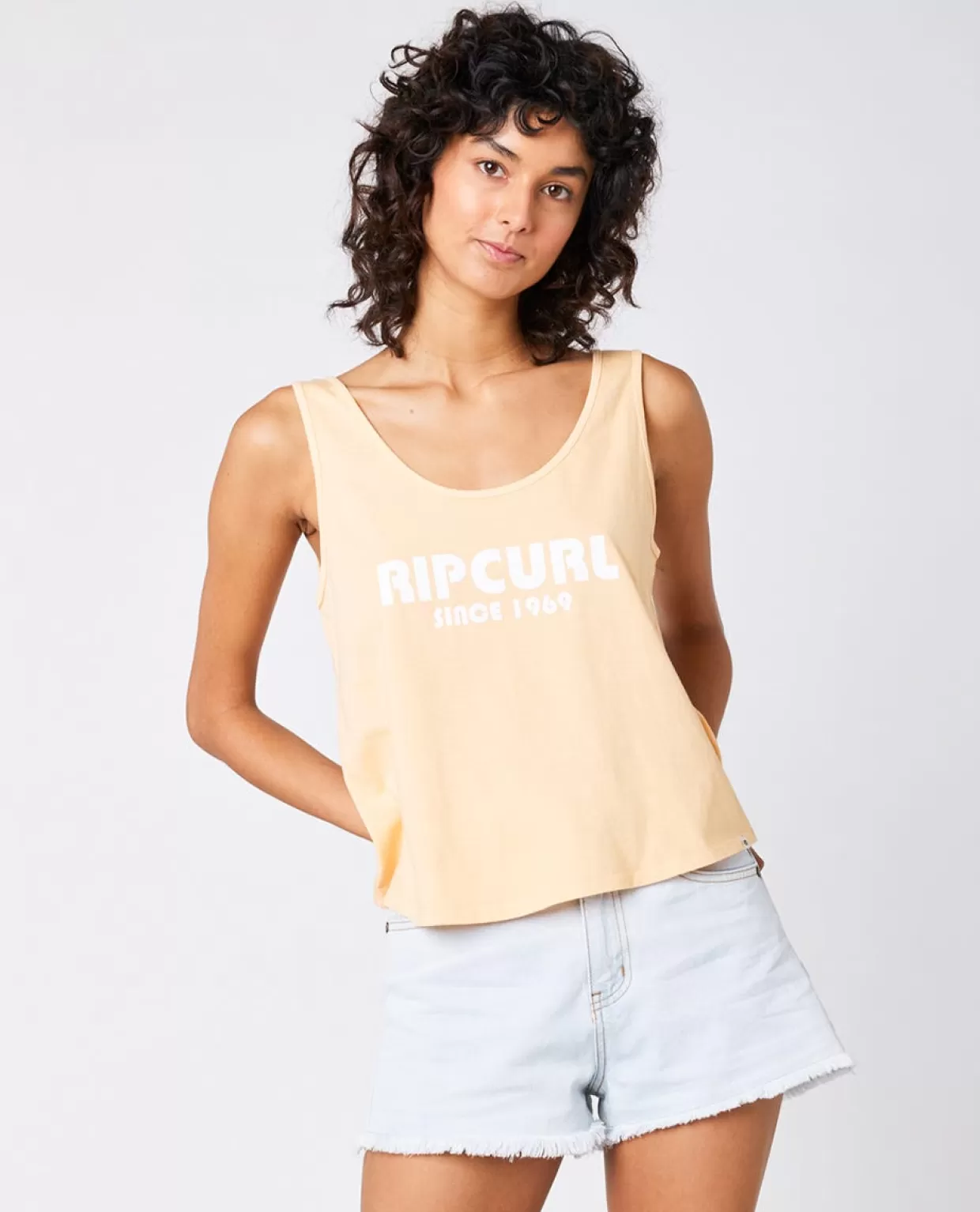 Store Icons Of Surf Pump Font Tank Women Tees & Tanks