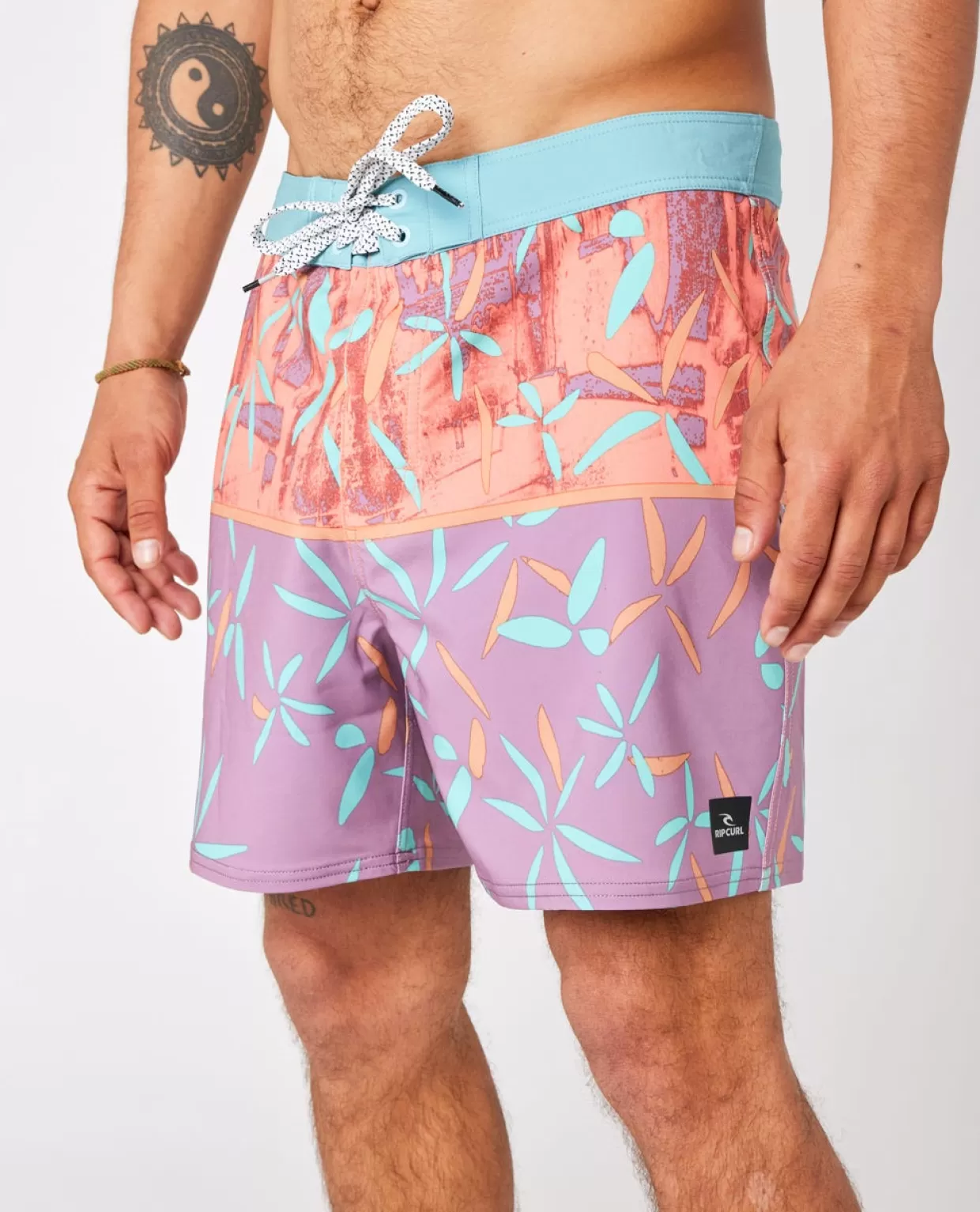 Best Mirage Boardshort Retro Sealife Boardshorts