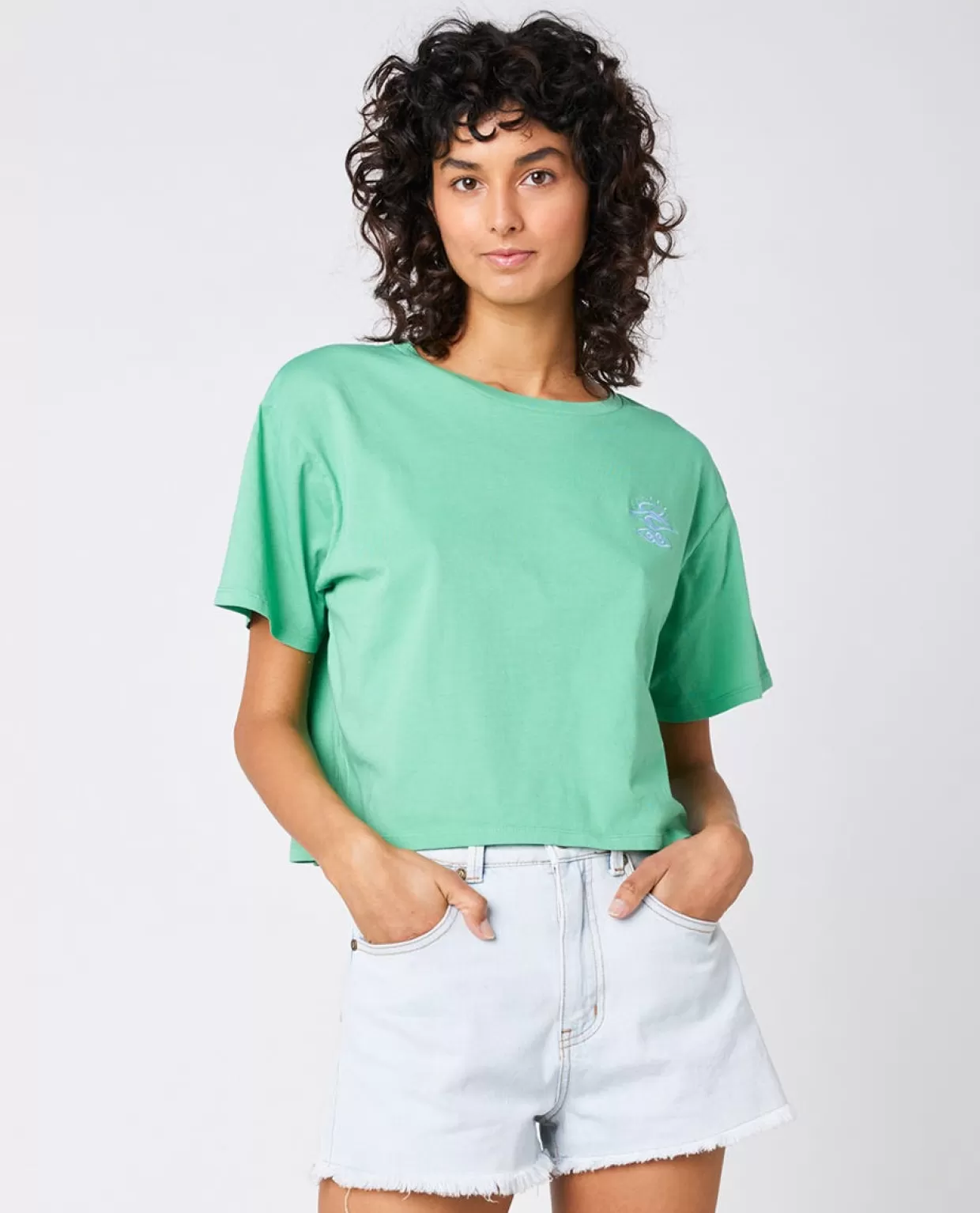 Outlet Search Icon Crop Tee Women Tees & Tanks