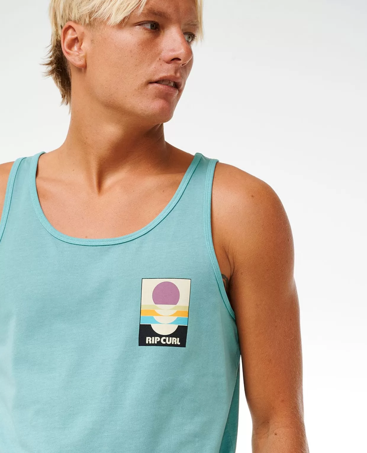 Outlet Surf Revival Peaking Tank Tees & Tanks