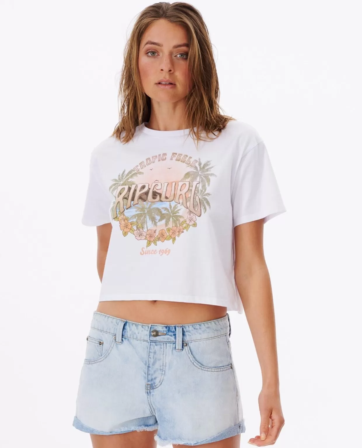 Best Tropic Feels Crop Tee Women Tees & Tanks